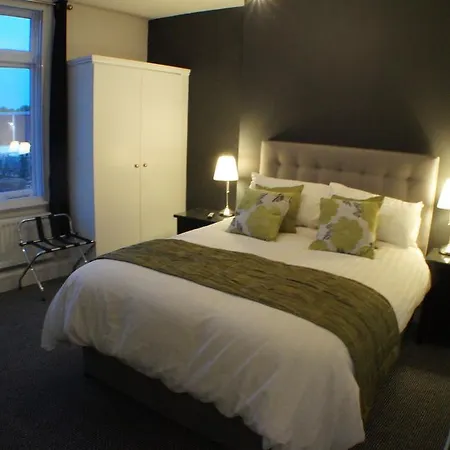 Grand Junction Arms 3* London
