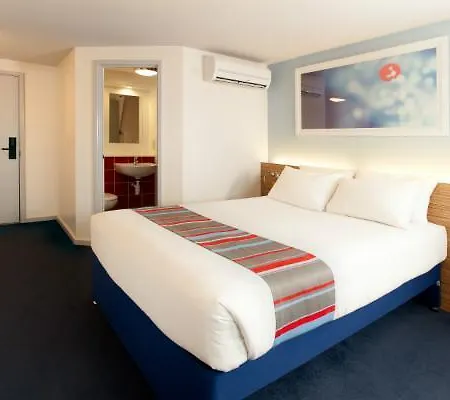 Travelodge Waterloo 3* Londýn