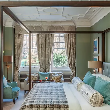 Hotel 11 Cadogan Gardens And The By Iconic Luxury