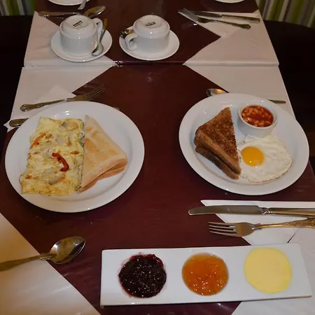Hyde Park Court 2* London