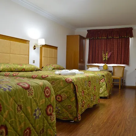 Otel Leigham Court 2*