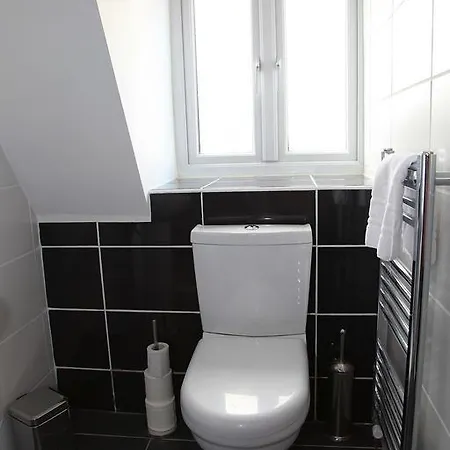 Bed & Breakfast Hc Kingston upon Thames (Greater London)