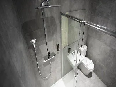 The Tudor 3* Londres