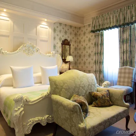 11 Cadogan Gardens And The By Iconic Luxury Hotel 5*