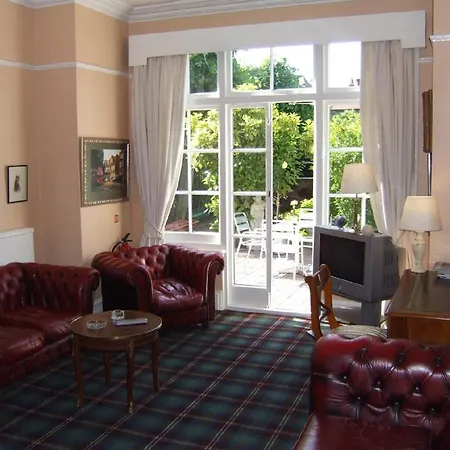 Brook Hotel