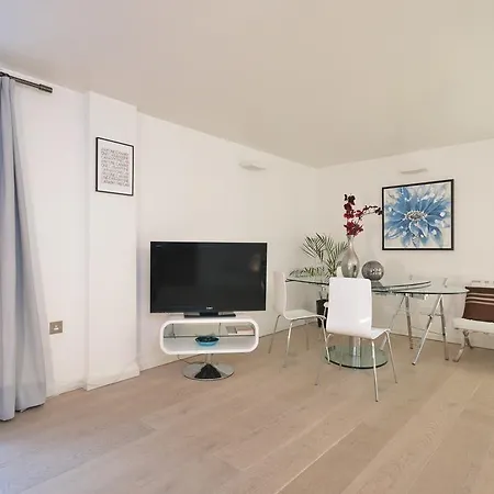 Uber Eye House