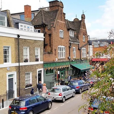 Hotel Chester