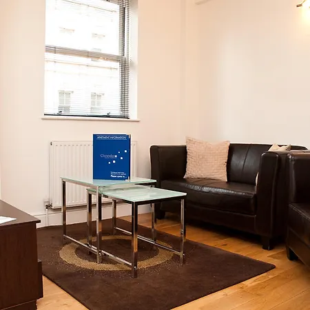 Hotel Clarendon 140 Minories