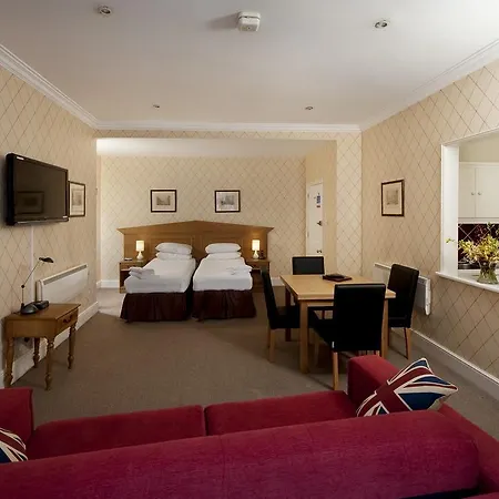 Hotel Astons 3*