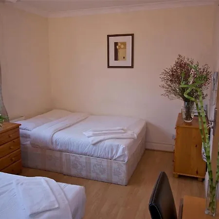 Park View Hotel 3*