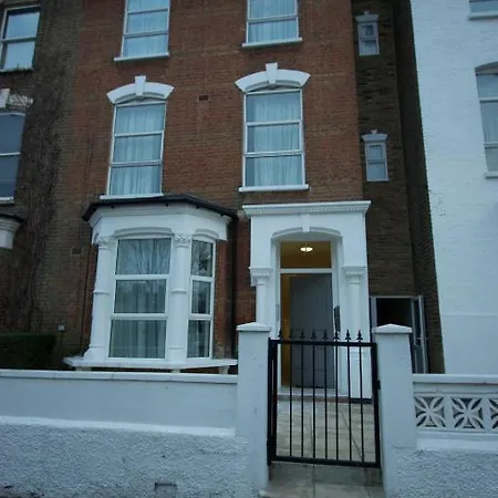 Park View Hotel 3*