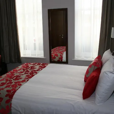 Hotel Seraphine Kensington Olympia London