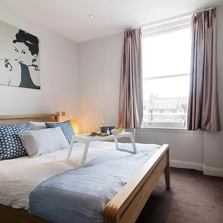 Apartment The Fulham Road Residence *