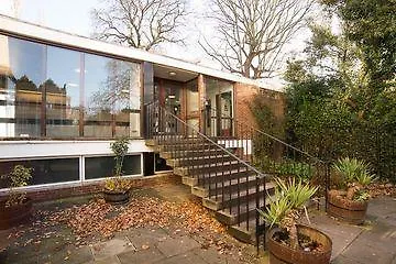 Hotel Yha Holland Park 4*