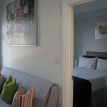 Otel Park House Serviced