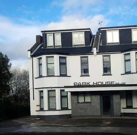 Otel Park House Serviced *
