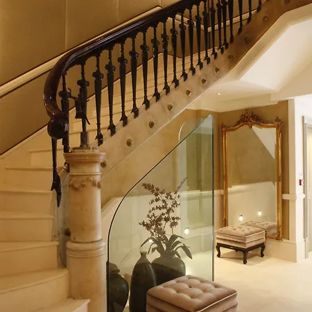 Hotel Althoff St James's & Club 5*