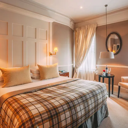Hotel 11 Cadogan Gardens And The By Iconic Luxury 5*