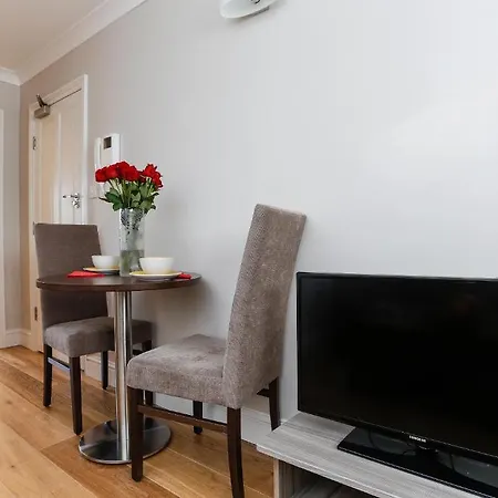 Lancaster Gate Apartment London