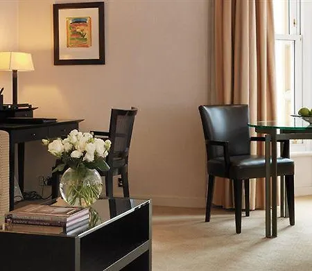 Cheval Phoenix House At Sloane Square Apart Otel