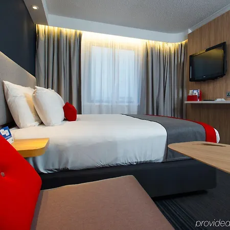 Express Greenwich By Ihg Hotel 3*