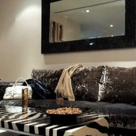 Radisson Blu Edwardian, Leicester Square 4*