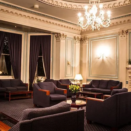 The Columbia 3* London