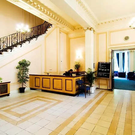 The Columbia Hotel London