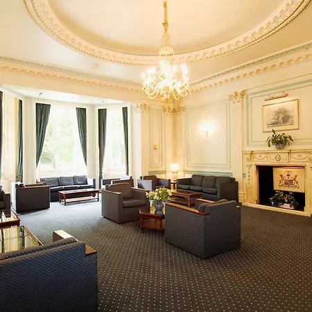 The Columbia 3* London