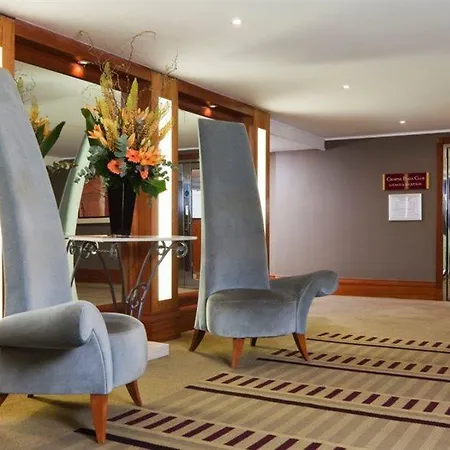 Hotell Crowne Plaza Heathrow, An Ihg 4*