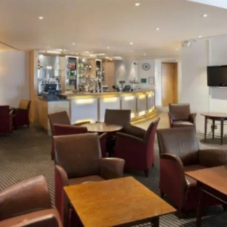 Leonardo London Heathrow Airport West Drayton (Middlesex)