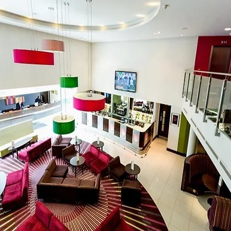 Hotel Doubletree By Hilton London Heathrow Airport