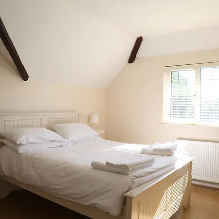 Bed & Breakfast Debden Hillingdon