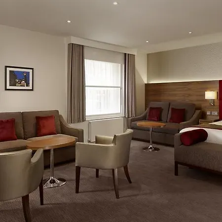 Norfolk Towers Paddington 4*