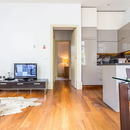 Apartment My Apartments Collingham Place London