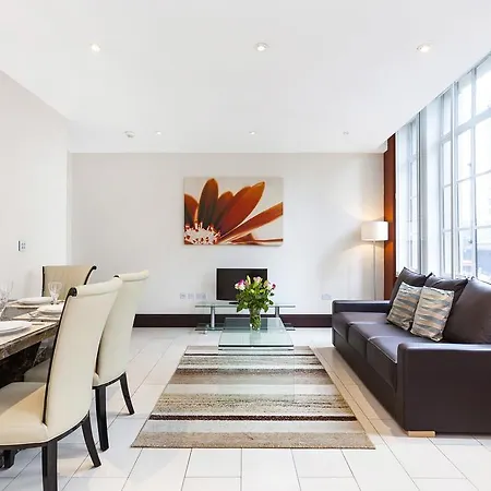 Apartment Club Living - Barbican