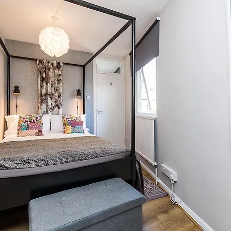 Kensington Mews House * London