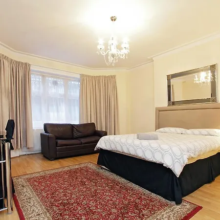 Hyde Park Serviced London
