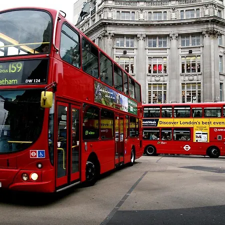 Backpackers Youth 18 - 35 Years Old Only Vandrarhem London