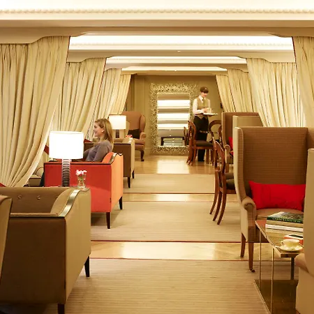 The Athenaeum & Residences 5* Londra