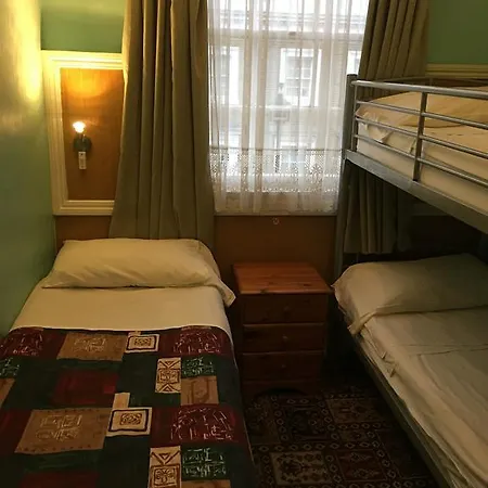 Surtees Guest house London