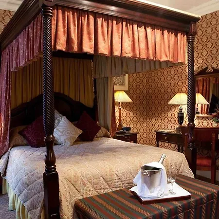The Leonard Hotel 4*