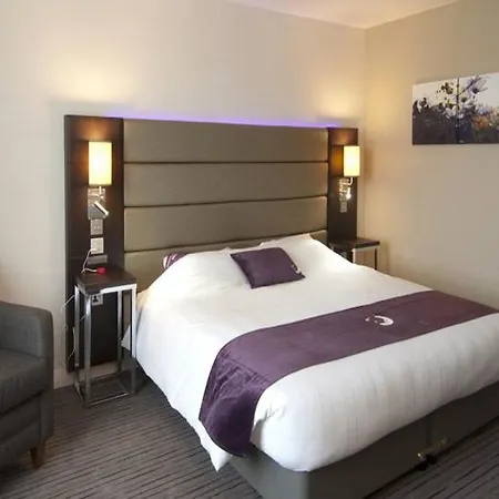 Premier Bank 3*