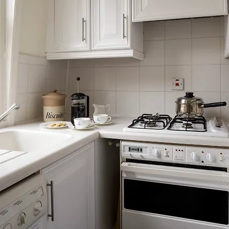 Apartmanhotel 44 Curzon Street By Mansley London
