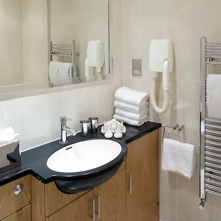 44 Curzon Street By Mansley 4* London