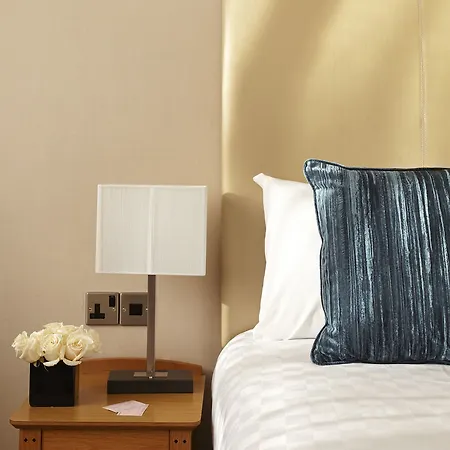 Thistle Euston Лондон