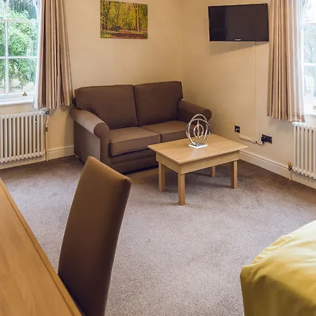 Hotel Gilwell Park