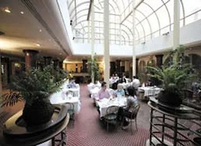 Imperial ホテル 3*