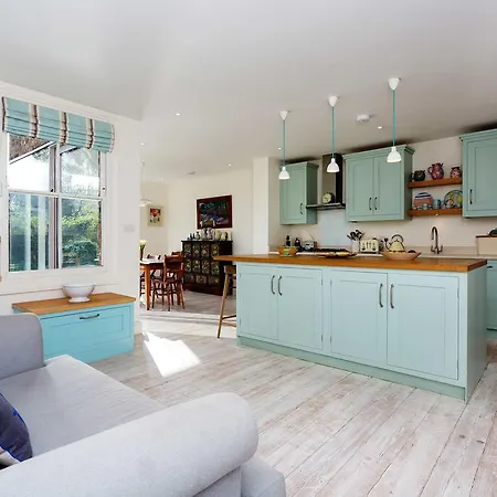 Holiday home Veeve - Fields London