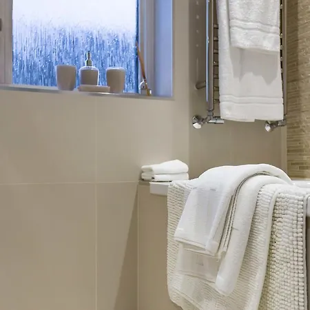 Hyde Park Residence Apartment London